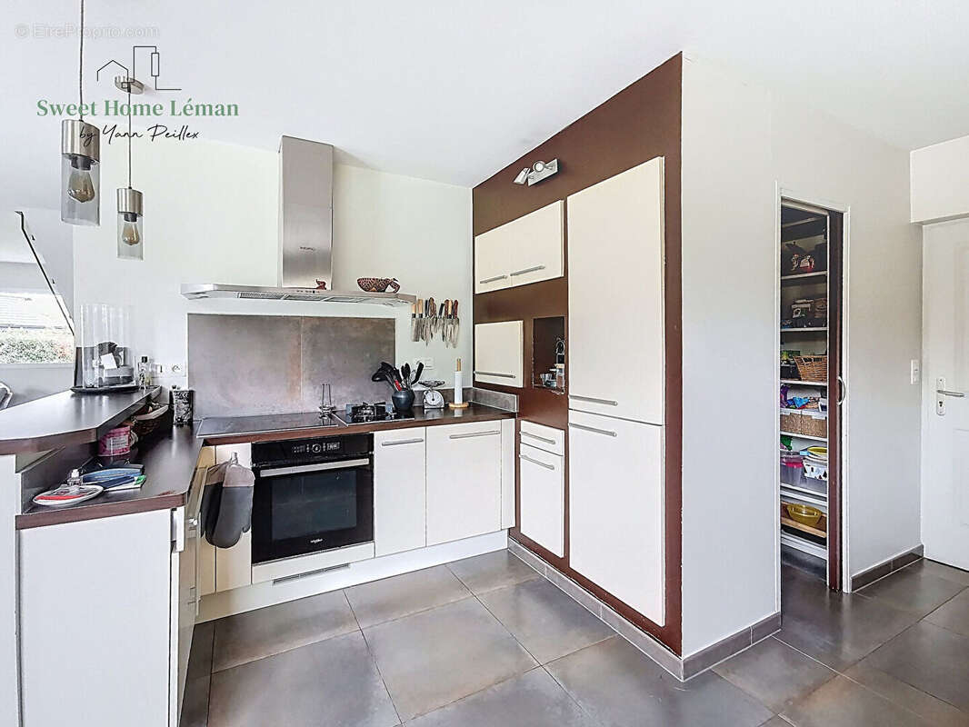 Maison à ANTHY-SUR-LEMAN