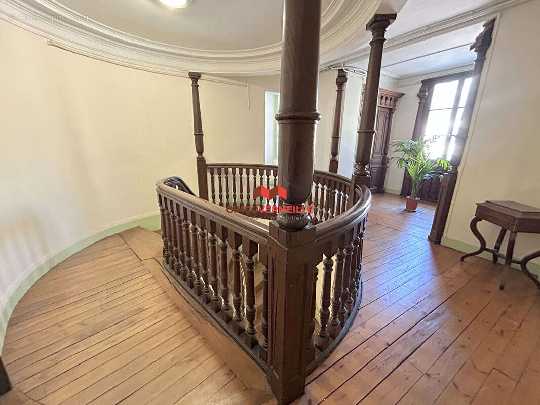 Appartement à LOUVECIENNES