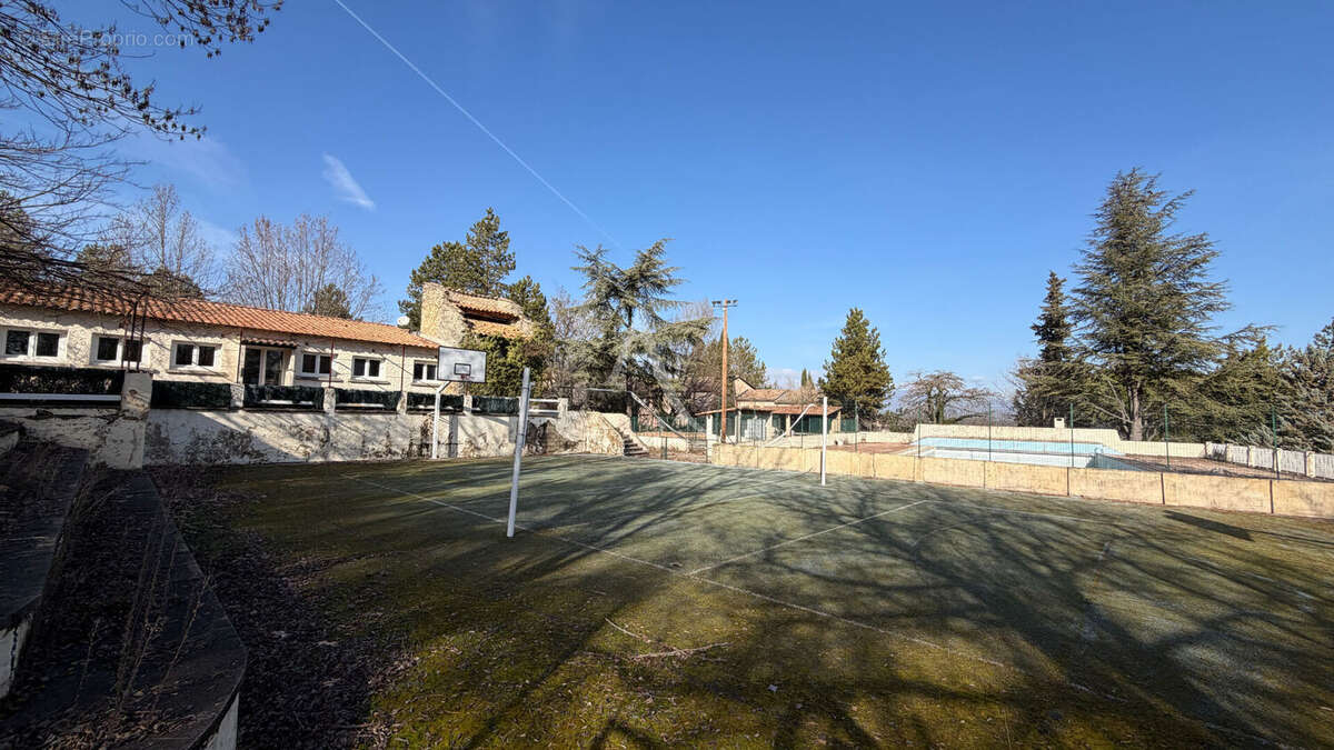 Appartement à NIOZELLES