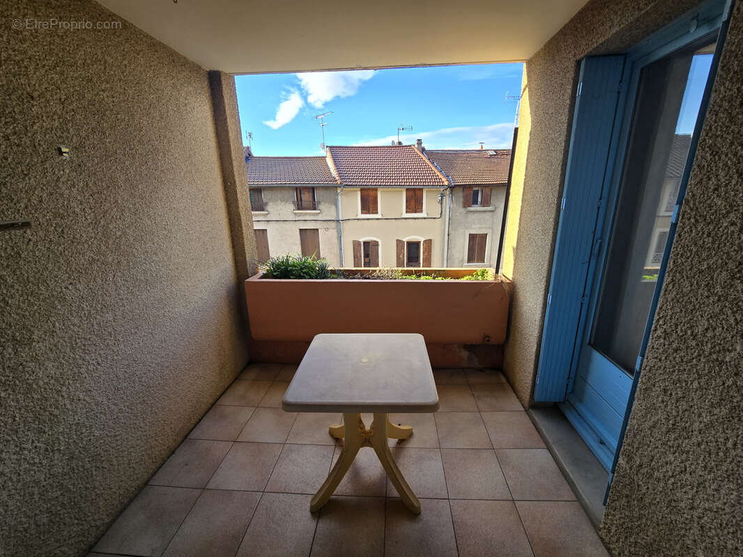 Appartement à BOURG-DE-PEAGE