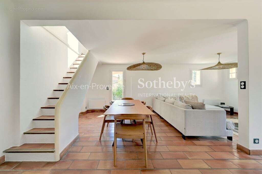 Maison à AIX-EN-PROVENCE