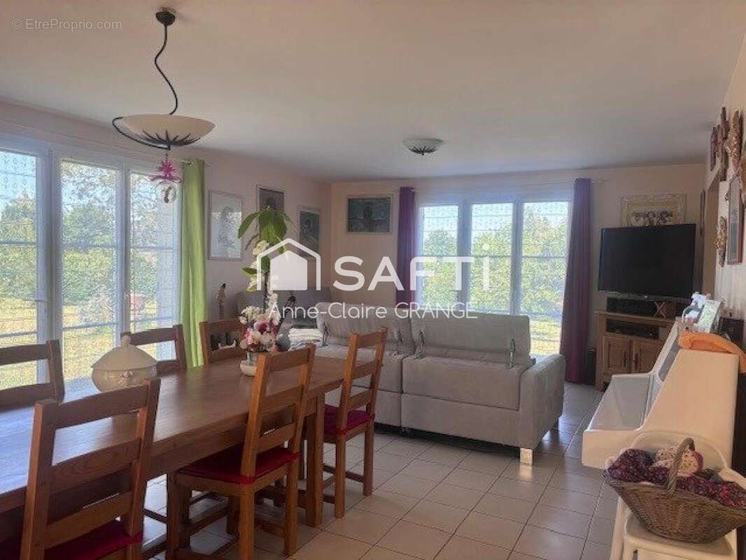 Photo 6 - Maison à SAINT-GERMAIN-DE-COULAMER