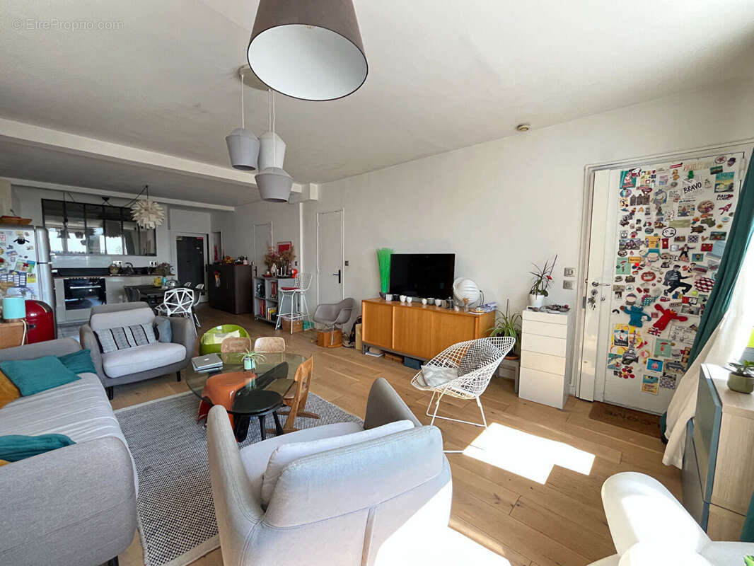 Appartement à SURESNES