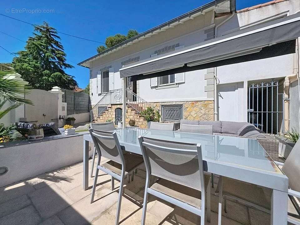 Maison à CANNES