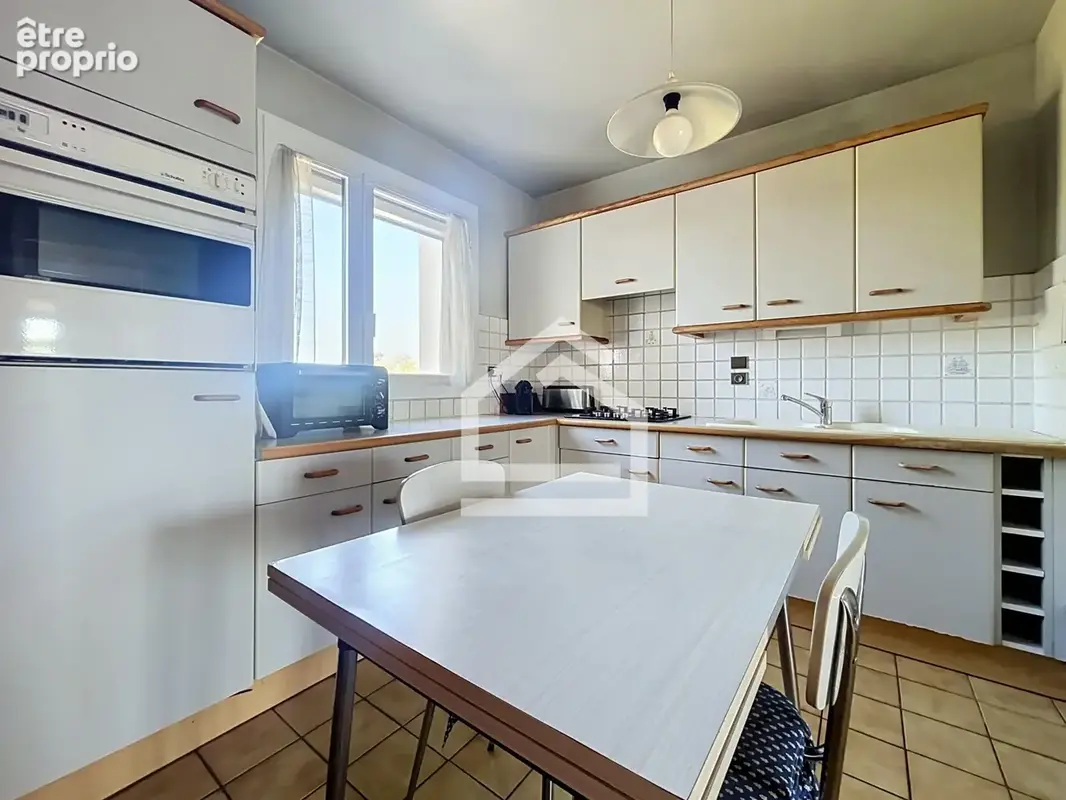 LE BOUSCAT - Appartement T5 avec garage - photo 10