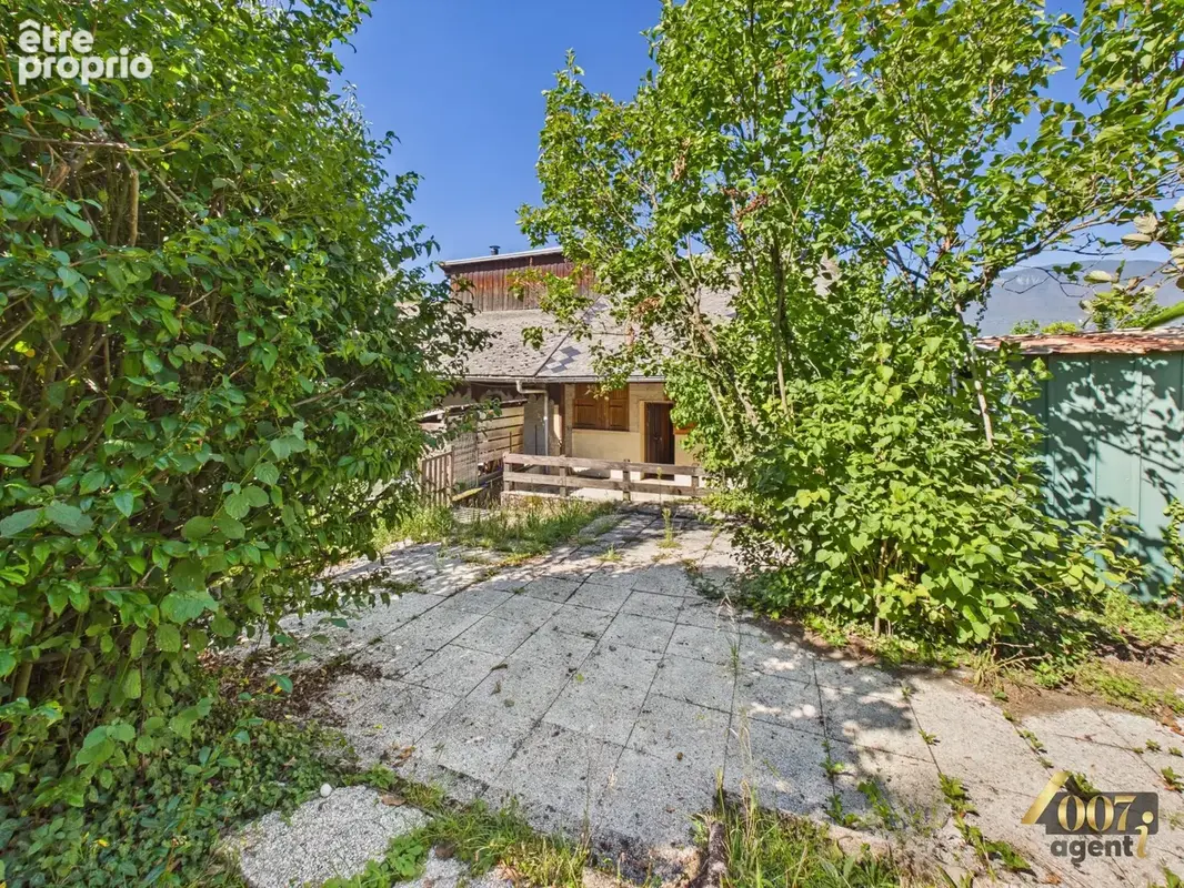 Maison 101 m² à Chateauneuf  - photo 8