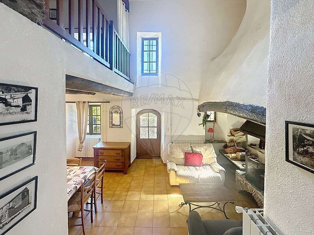 Maison à SAINT-MICHEL-DE-DEZE