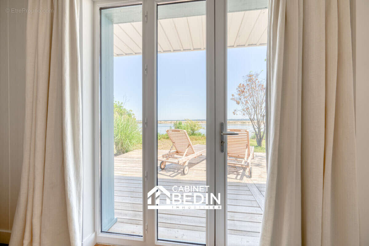 Maison 215 m² à Lege-Cap-Ferret  - photo 7