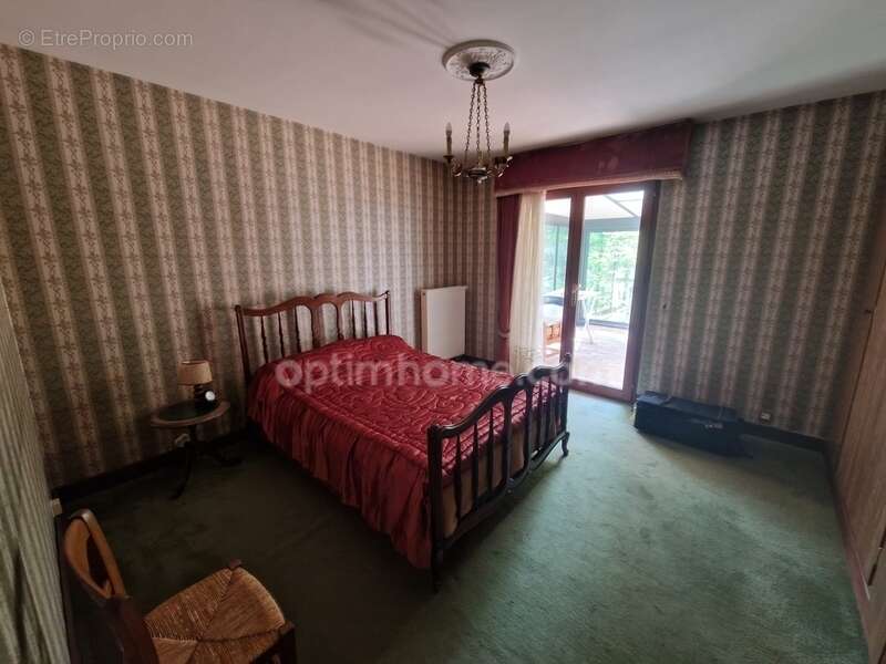 Maison avec grand terrain arboré à ARDON (45) - photo 6