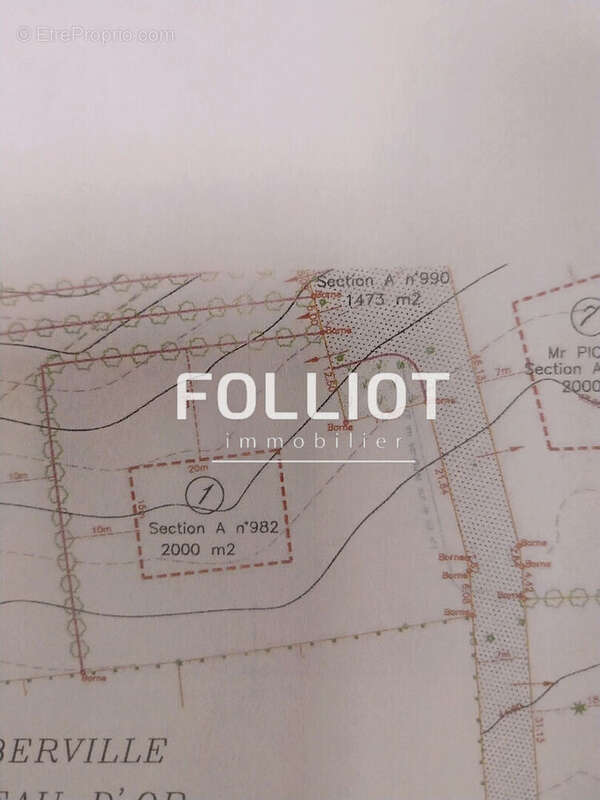 Terrain à AUBERVILLE