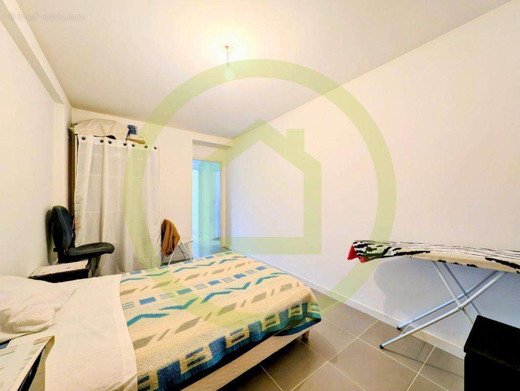 Appartement à MANDELIEU-LA-NAPOULE