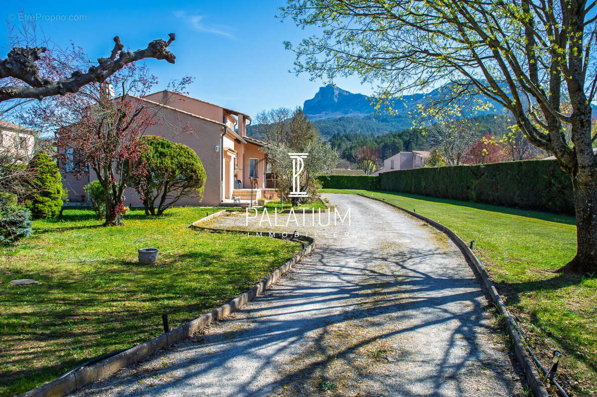 Maison à SISTERON