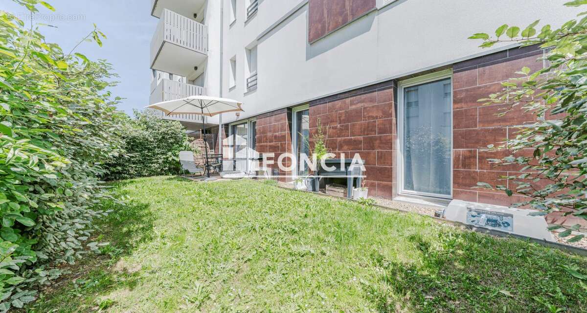 Tours-nord, proche tram et toutes commodites, au sein d'une residence recente de standing, appartement t3 avec grand jardin 60 m - photo 2