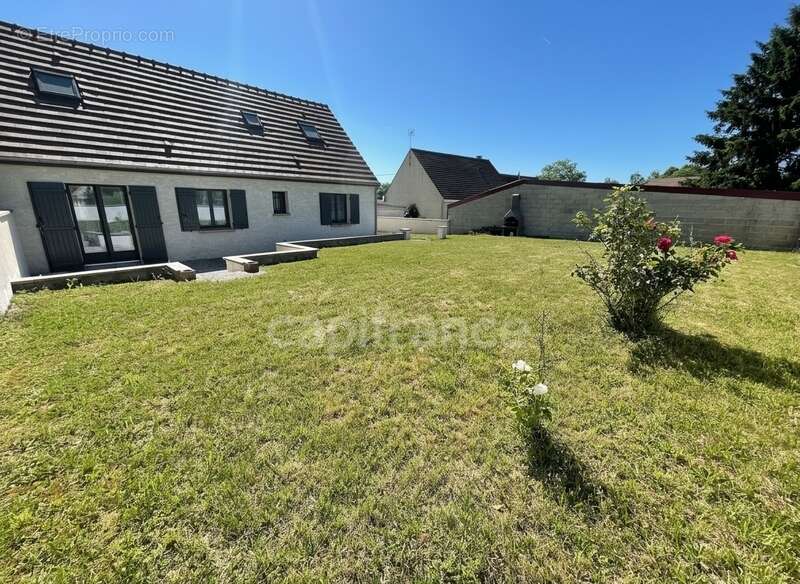 Maison à TERGNIER