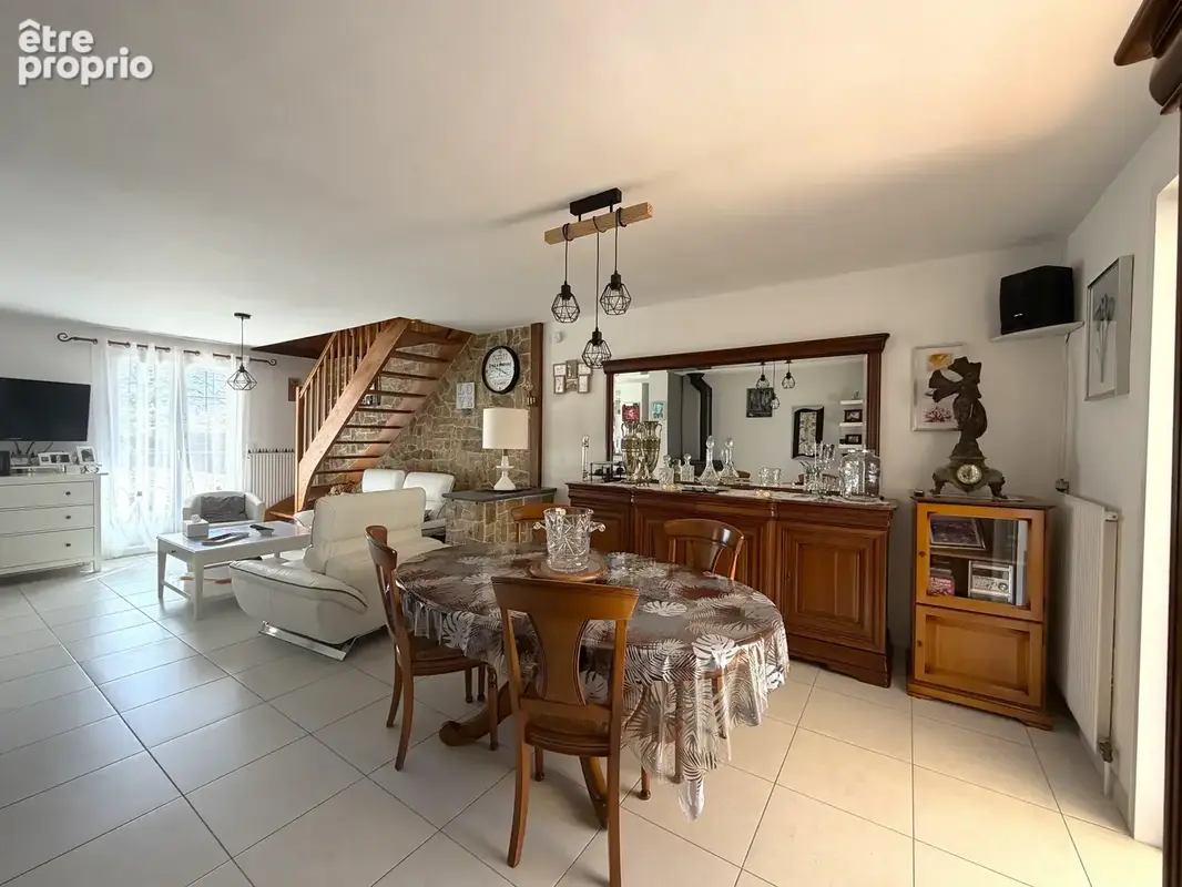 Maison traditionnelle   4 chambres - Bourg PETIT-MARS - photo 7