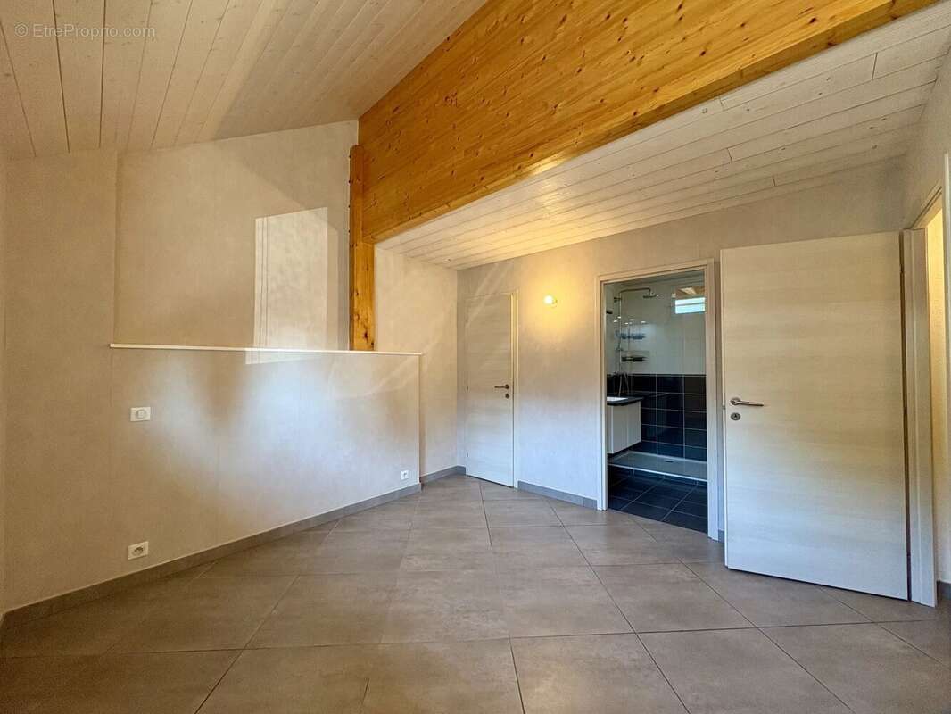 Appartement à THONON-LES-BAINS
