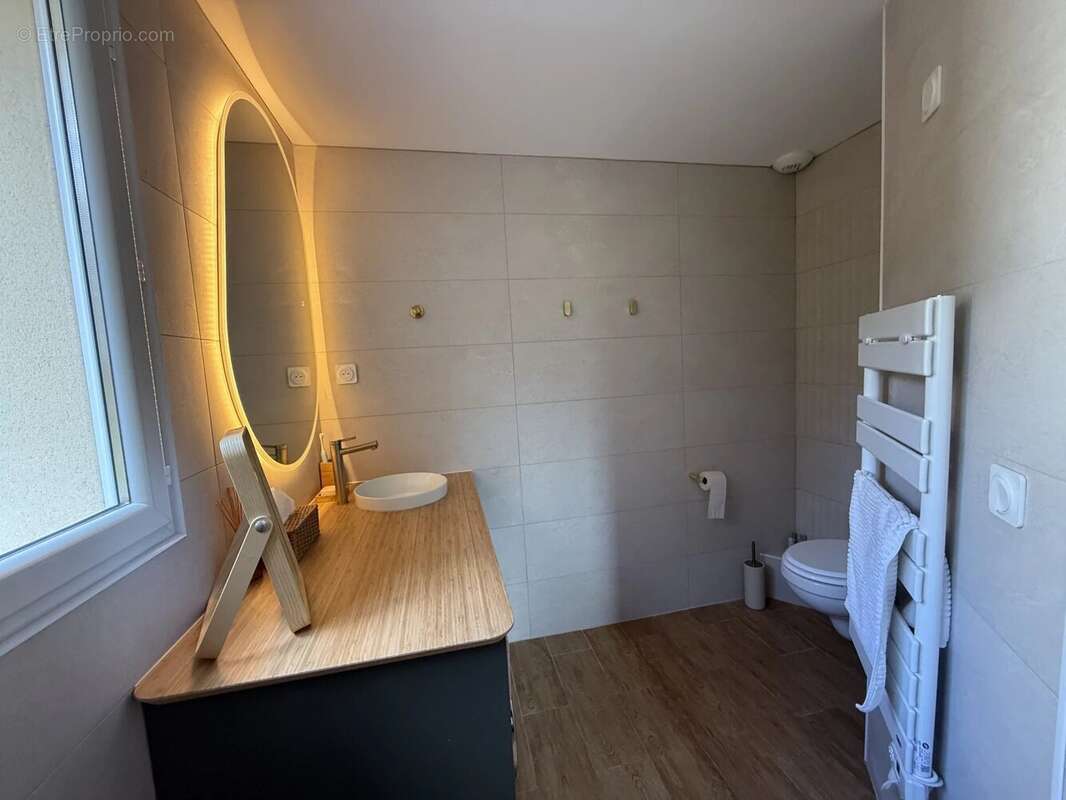 Maison à SAINT-CHERON