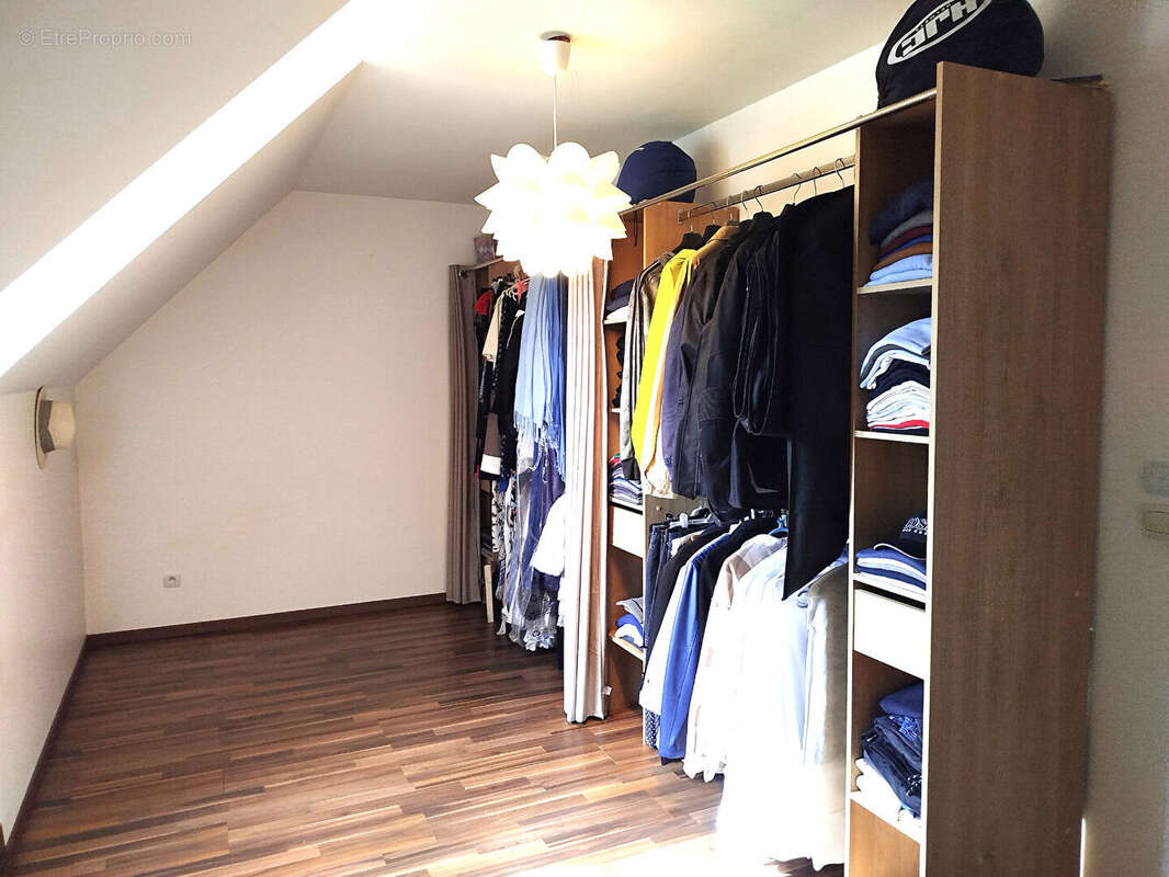 Maison à VILLEMEUX-SUR-EURE