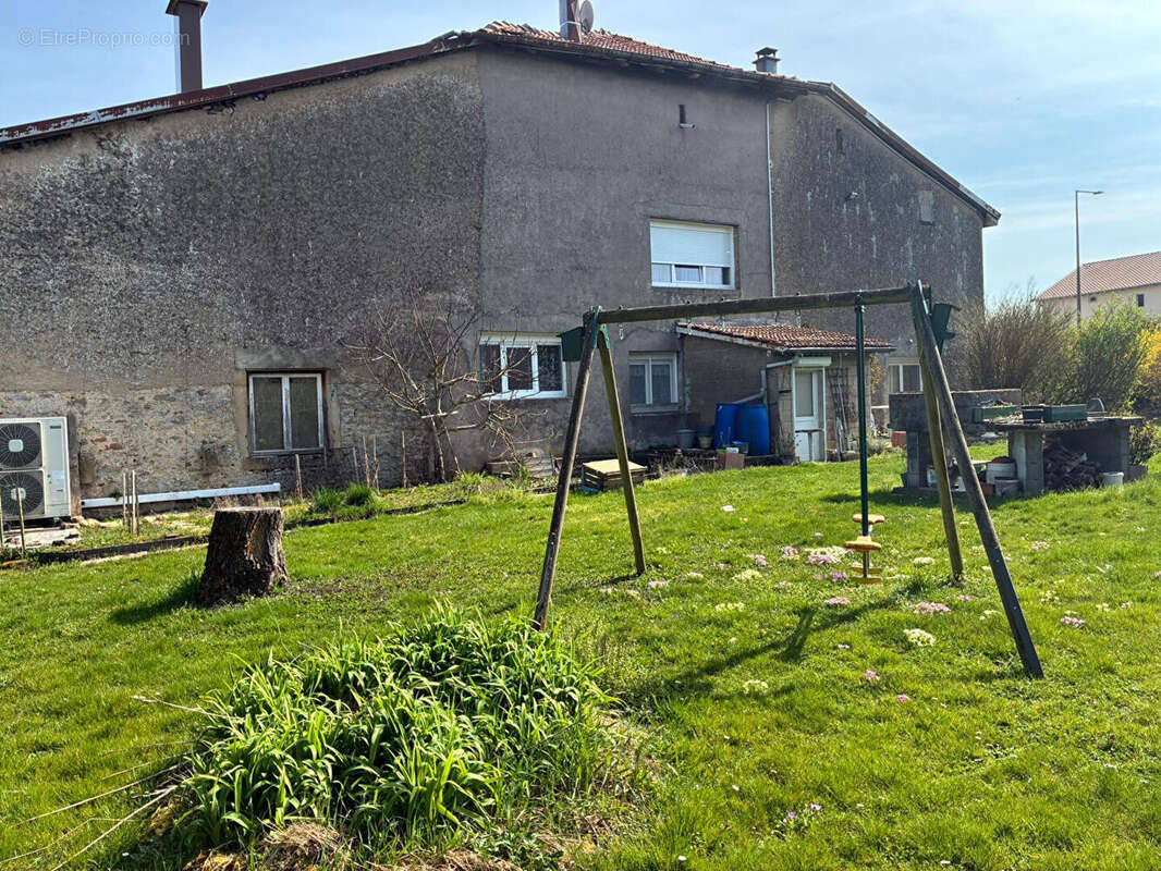 Maison à VOMECOURT