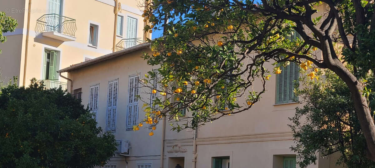 Appartement à MENTON