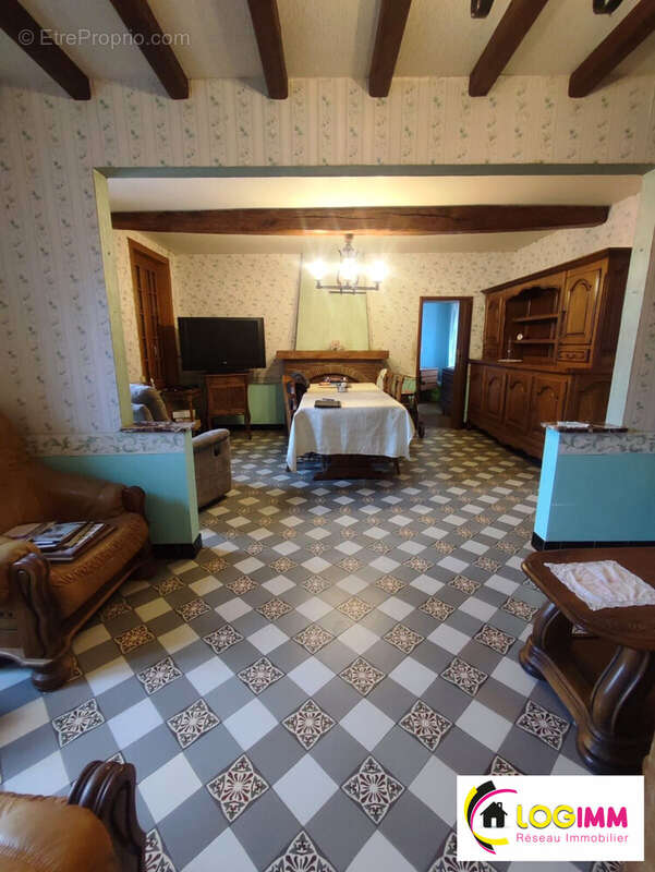 Maison à VILLEREAU