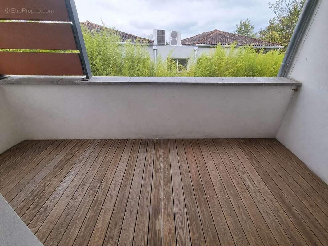 Appartement à SAINT-ORENS-DE-GAMEVILLE