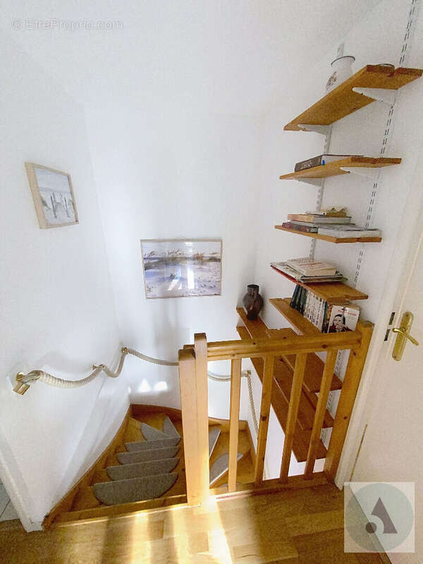 Appartement à COLLEVILLE-MONTGOMERY