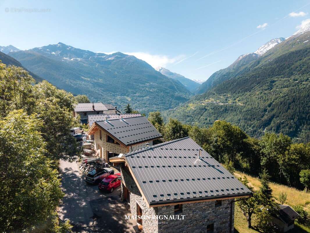 Maison à MONTVALEZAN