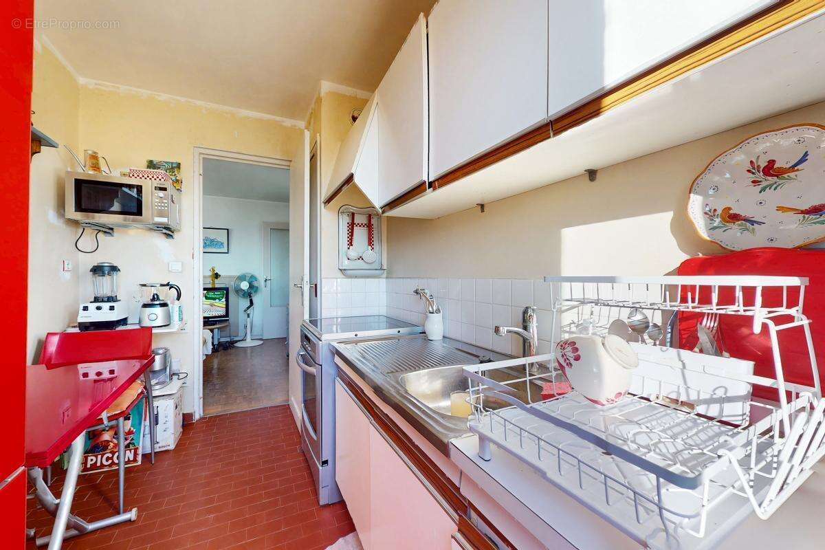 Appartement à MARSEILLE-12E