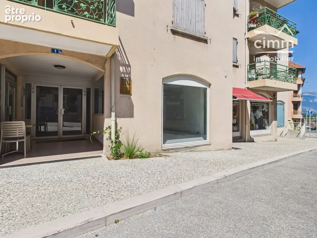 Photo Commerce à Tullins au prix de 50 000€