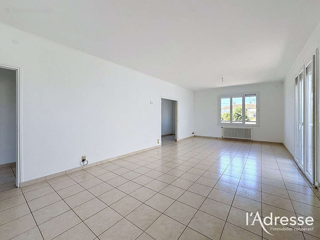 Exclusivité l'Adresse - Portet sut Garonne (Village) - Maison de 101m² avec sous-sol complet sur un terrain de 525m² - photo 5