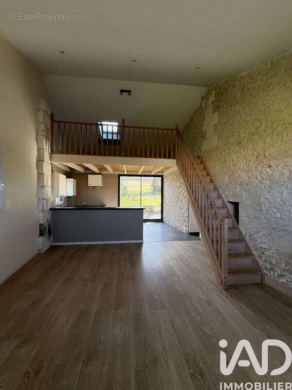 Photo 4 - Maison à VILLEGOUGE