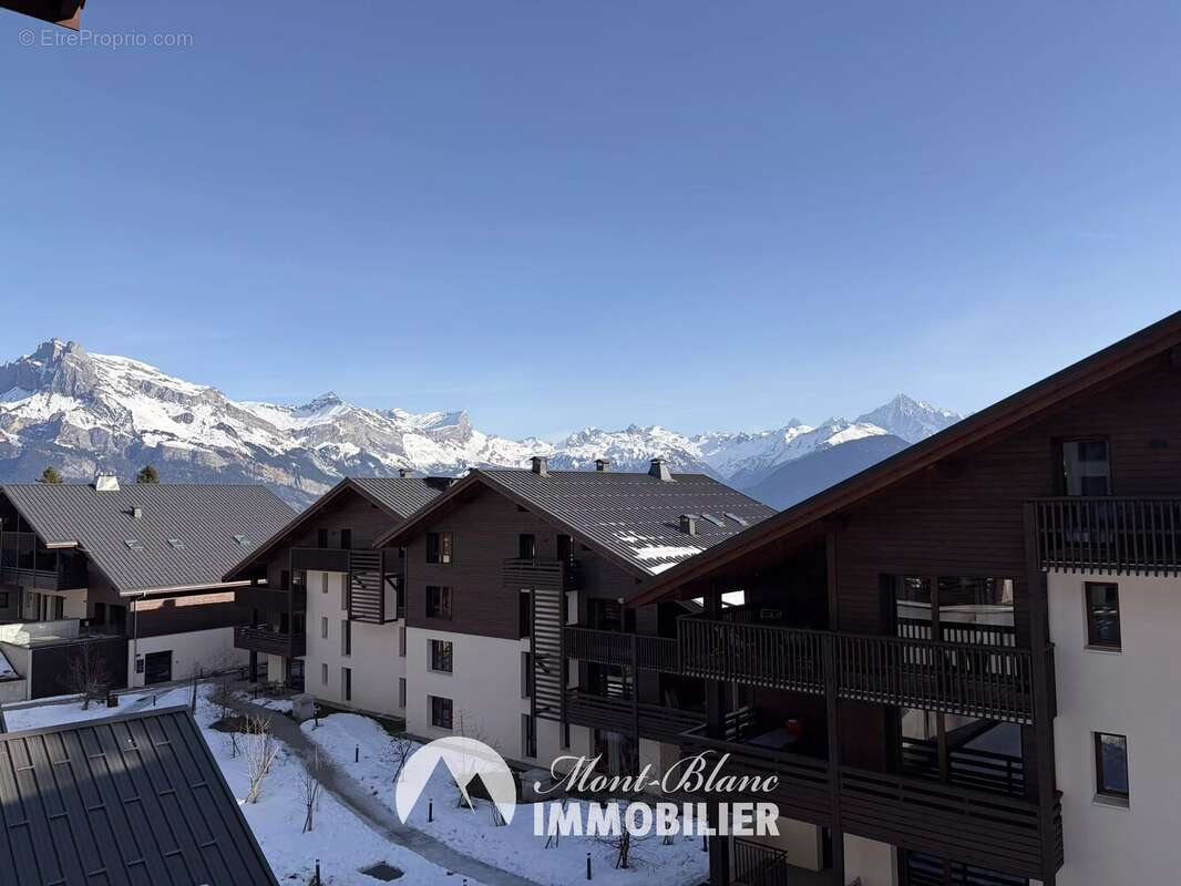 Appartement à COMBLOUX