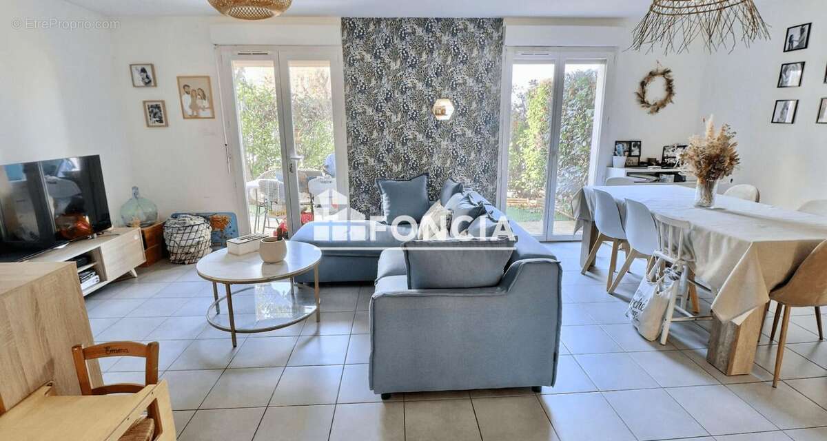 Maison à SAINTE-FOY-LES-LYON