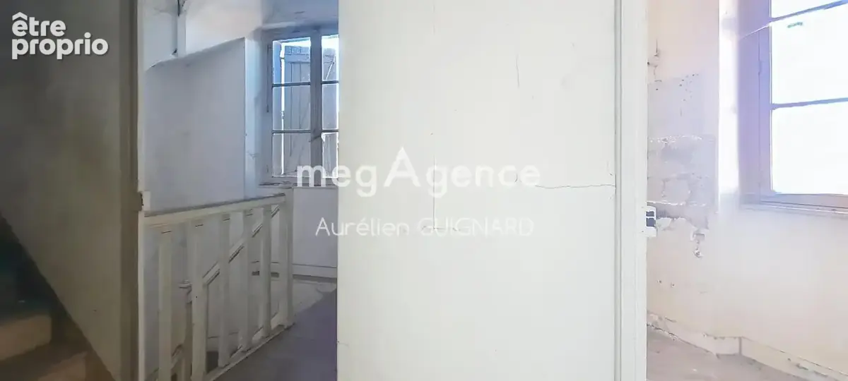 Beau potentiel à entièrement rénover - photo 13