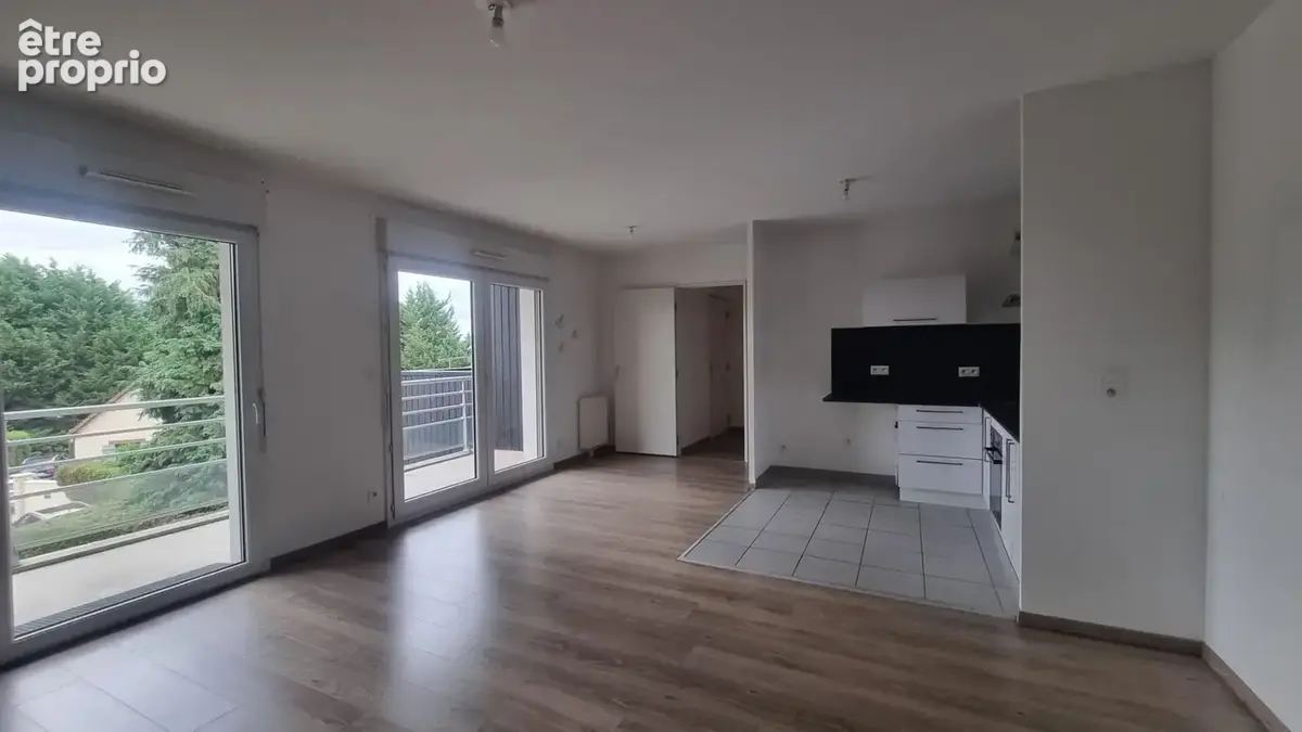 Appartement F3 à vendre - Maromme La Maine - 62 m² - Vue panoramique Rouen - 2 balcons - Parking - photo 6
