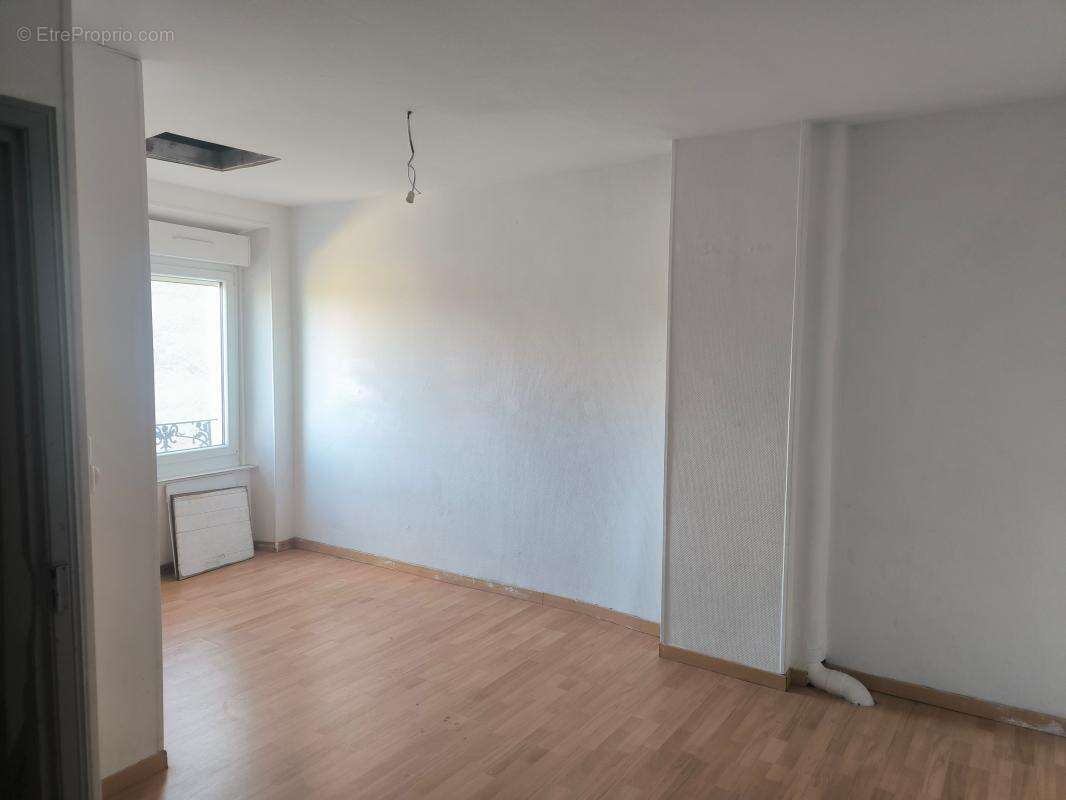 Maison à LA DIGNE-D&#039;AVAL