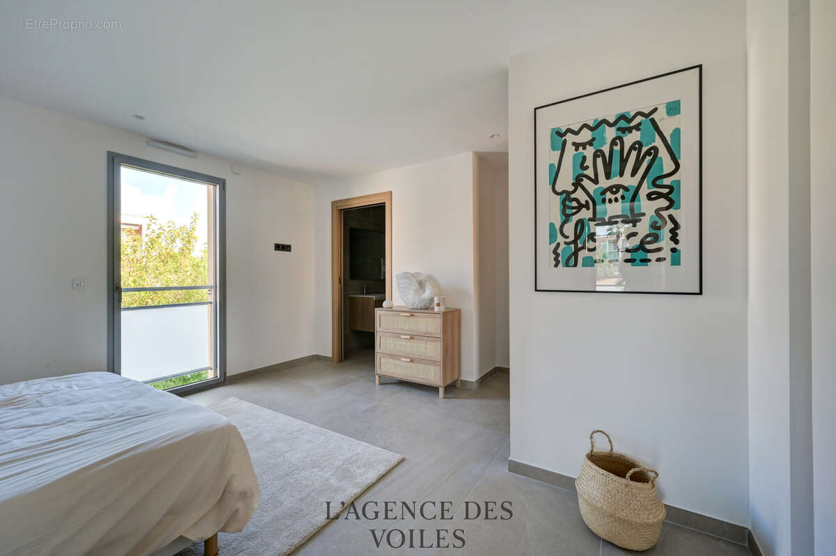 Appartement à SANARY-SUR-MER