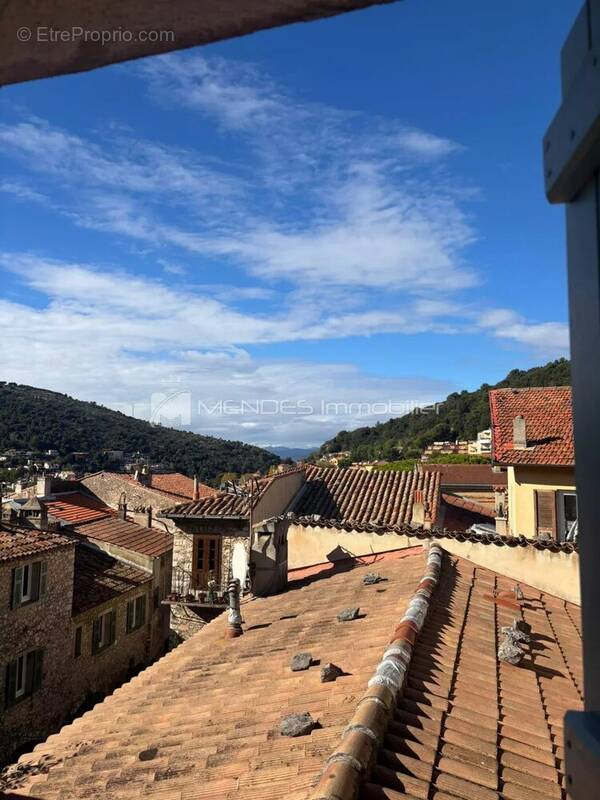 Appartement à LA TURBIE