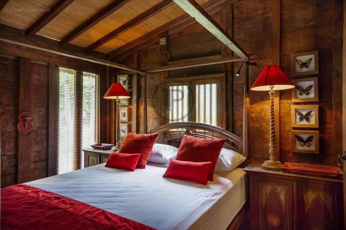 Chef-d'œuvre rare en bord de mer - Domaine patrimonial en pleine propriété sur la côte ouest intacte de Bali - photo 21