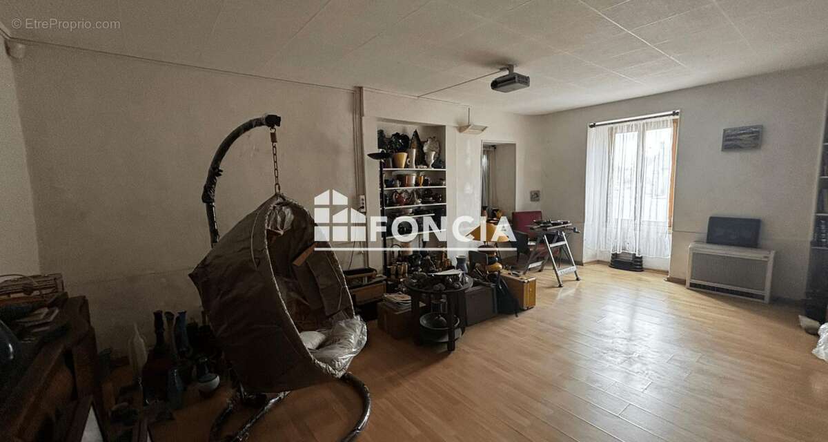 Maison à LONGNES