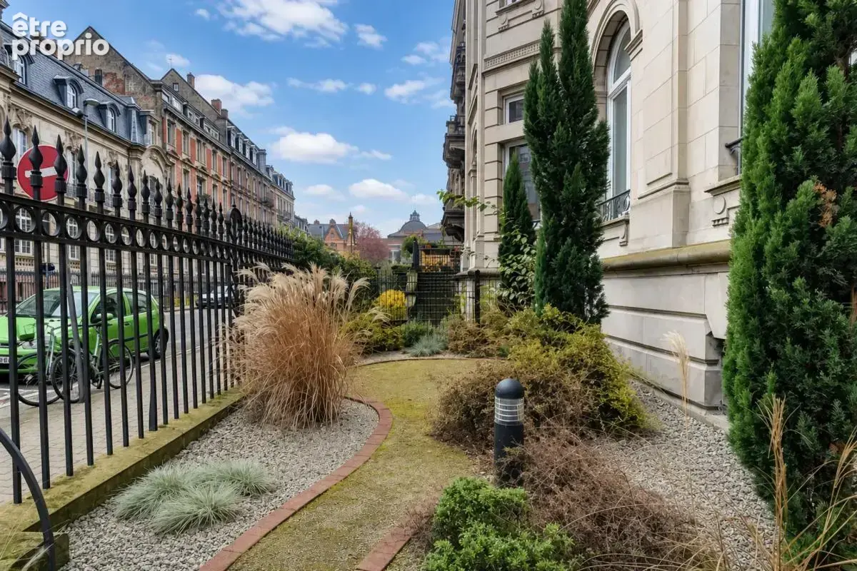 Appartement 2/3 pièces - 66 m² - Strasbourg - Tribunal - jardin - photo 4