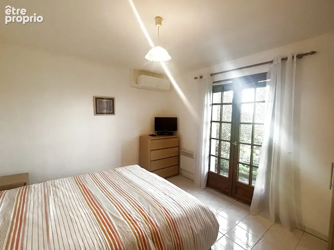 Maison de village avec 4 chambres et piscine au calme - photo 32