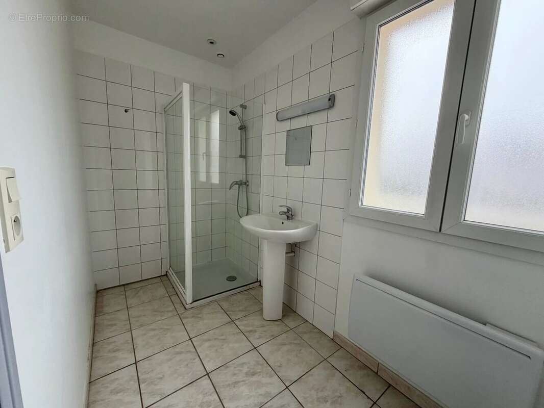 Maison à SAINT-LEGER-PRES-TROYES