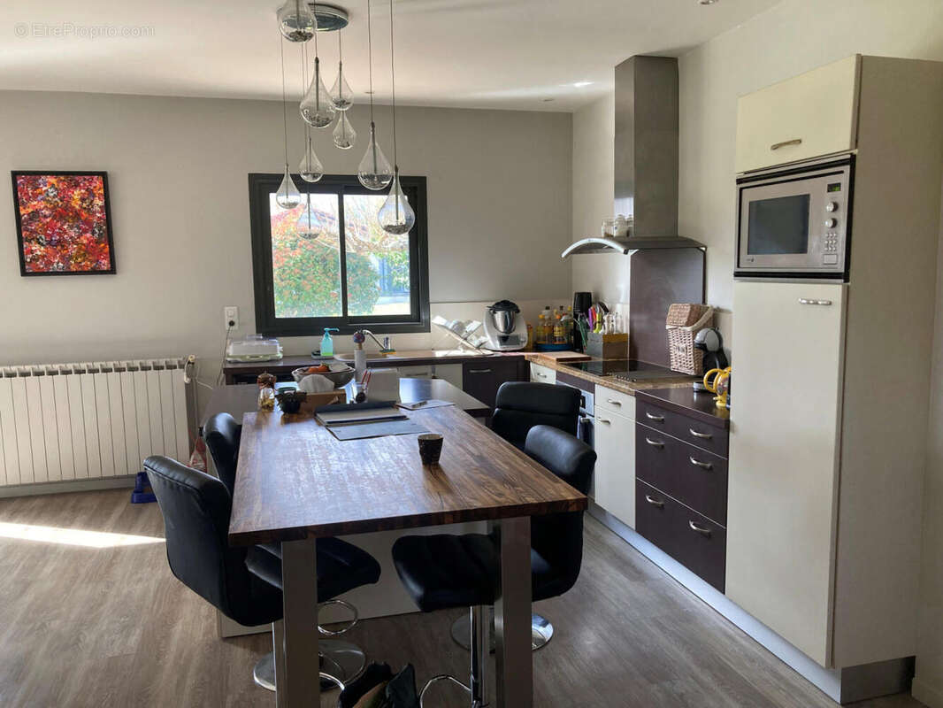 cuisine 2 - Maison à ARCAMBAL