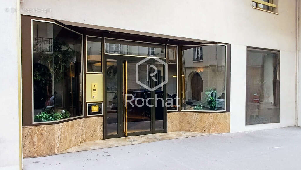 Autre à LYON-7E