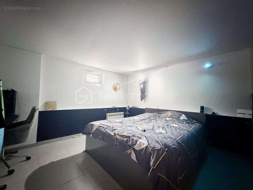 Rare sur le secteur : maison avec 2 chambres en RDC et sous-sol total - photo 17