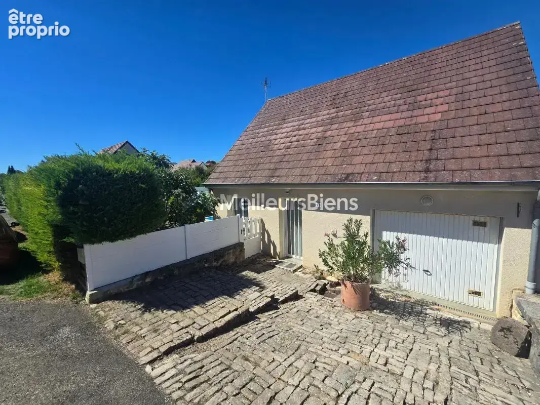 Ensemble immobilier à Dole 7 pièces 5 chambres sur 623 m² de terrain - photo 3