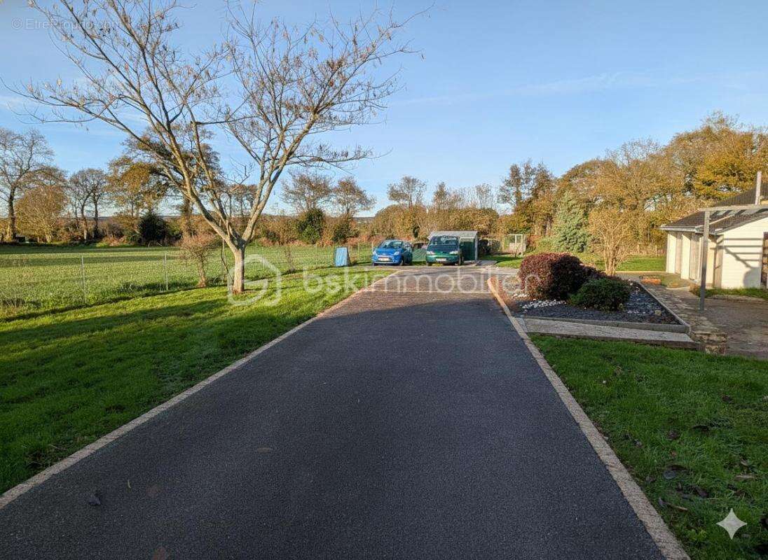 Maison à MONTERBLANC