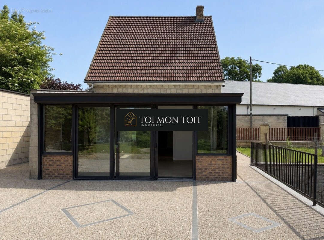 Maison 90 m² à Saint-Maximin  - photo 2